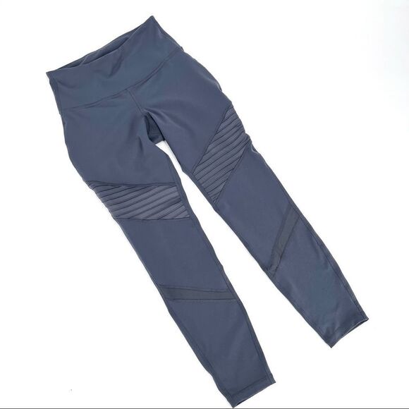 Old Navy  7/8 Gray Moto Leggings‎ Small go dry - Picture 3 of 7